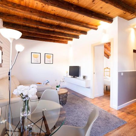 Apartamentos Puerta Del Sol I มาดริด ภายนอก รูปภาพ