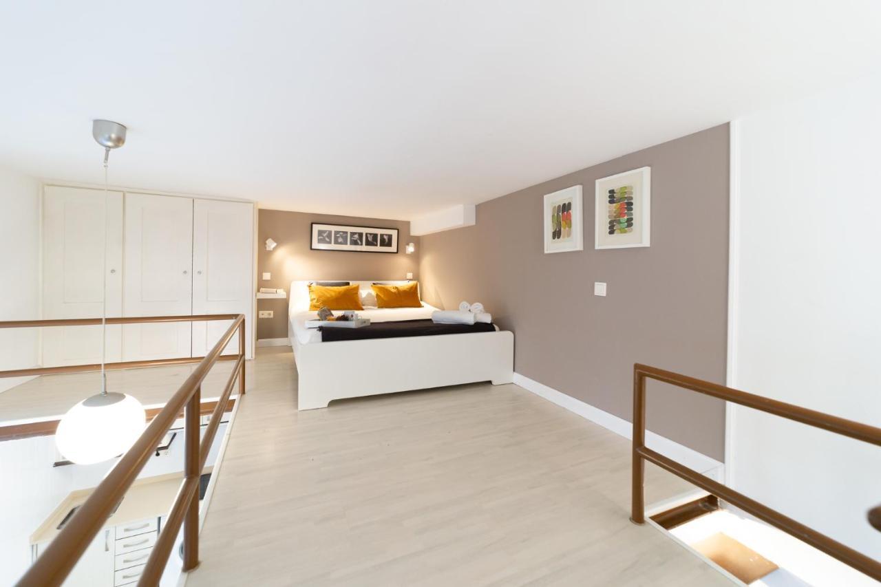Apartamentos Puerta Del Sol I มาดริด ภายนอก รูปภาพ