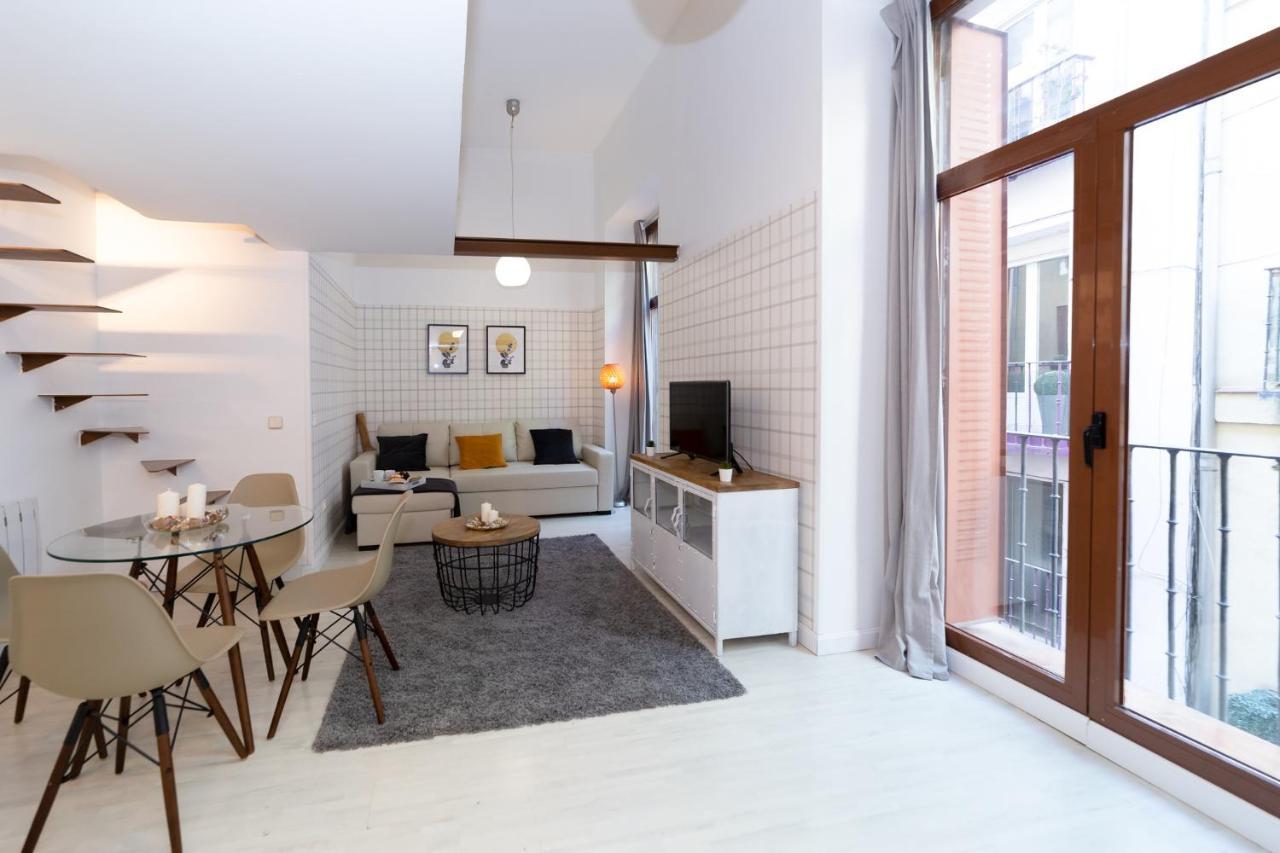 Apartamentos Puerta Del Sol I มาดริด ภายนอก รูปภาพ