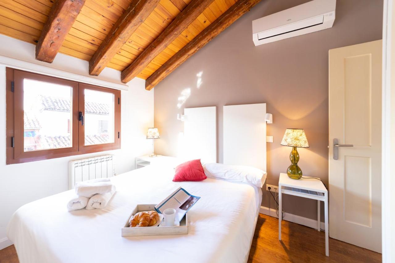 Apartamentos Puerta Del Sol I มาดริด ภายนอก รูปภาพ