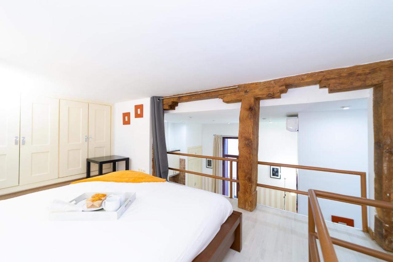 Apartamentos Puerta Del Sol I มาดริด ภายนอก รูปภาพ