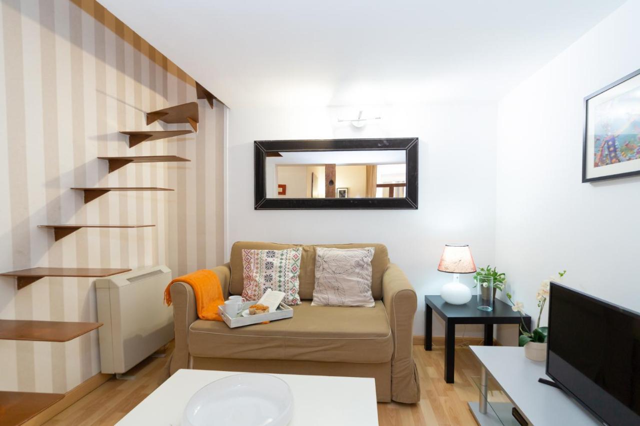 Apartamentos Puerta Del Sol I มาดริด ภายนอก รูปภาพ
