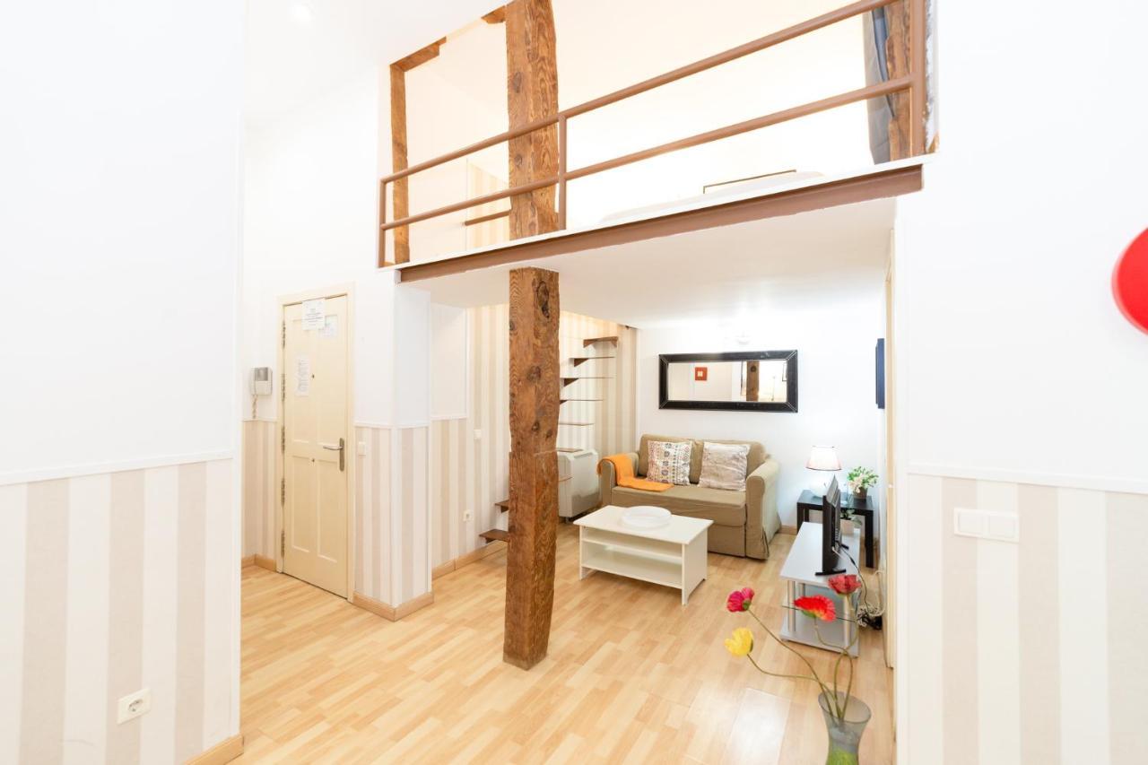 Apartamentos Puerta Del Sol I มาดริด ภายนอก รูปภาพ